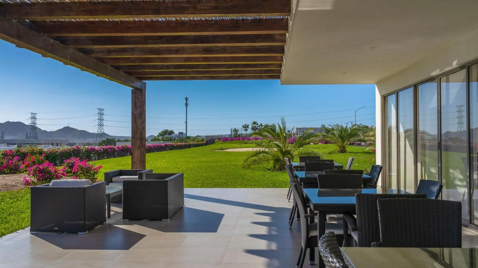 Luxury Condo With Ocean View, Balcony, And Pool Cabo San Lucas 0*,  México