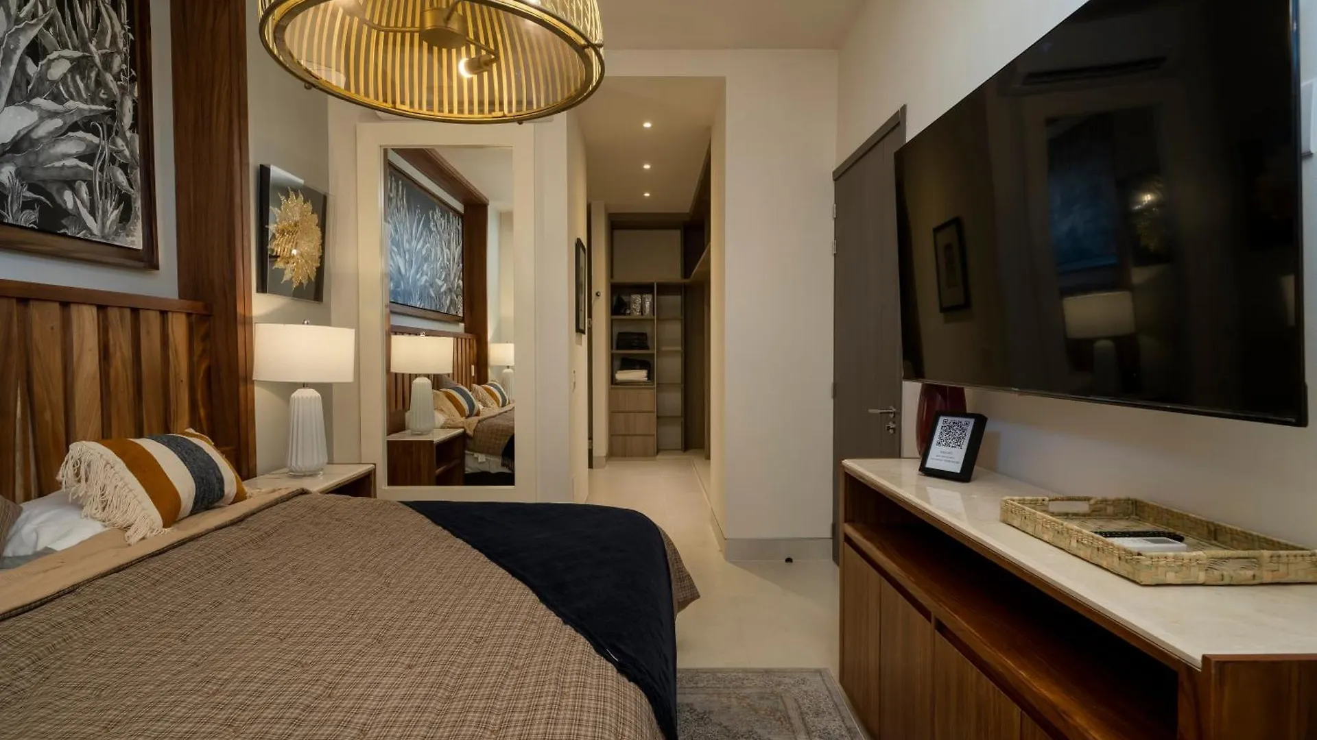 Luxury Condo With Ocean View, Balcony, And Pool Cabo San Lucas