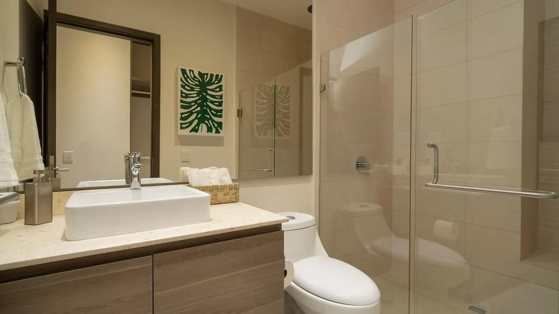Luxury Condo With Ocean View, Balcony, And Pool Cabo San Lucas México