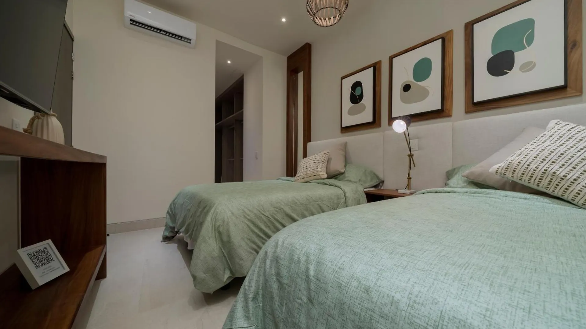 Luxury Condo With Ocean View, Balcony, And Pool Cabo San Lucas México